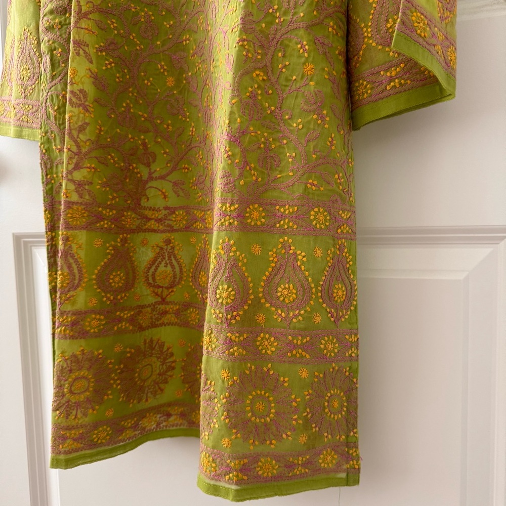 NEW Vibrant Green Kurti with Yellow & Pink Embroiderary